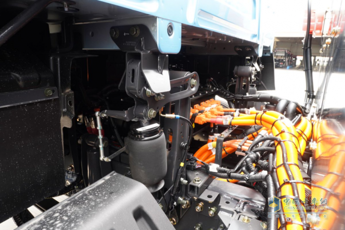 乘龙翼威5：资源运输，稳接重任，不负所托