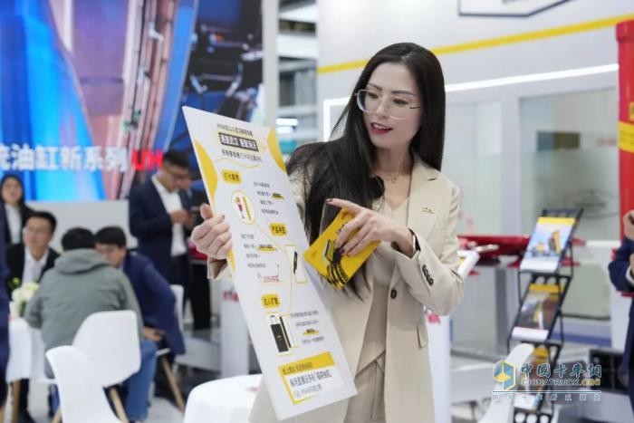 以远见赴新程！海沃焕新2025武汉商用车展