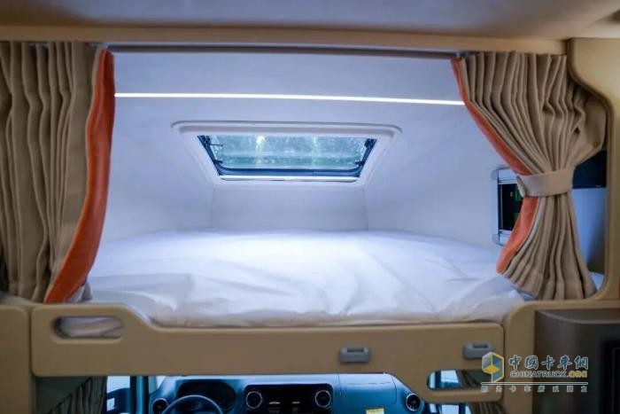 上海见！宇通房车亮相第 24 届上海国际房车展