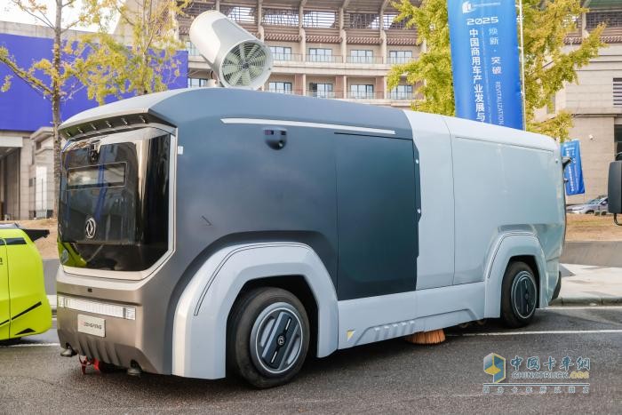 东风股份携多款重磅专改新品，共话专用车产业新发展