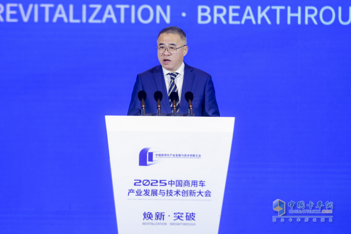 东风股份携多款重磅专改新品，共话专用车产业新发展