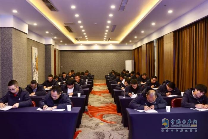 江淮汽车第八届小智杯新能源维修技能大赛落幕：以匠心驱动服务升级