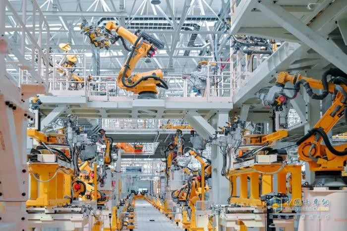 东风商用车：创新转型驱动跃迁 书写高质量发展答卷