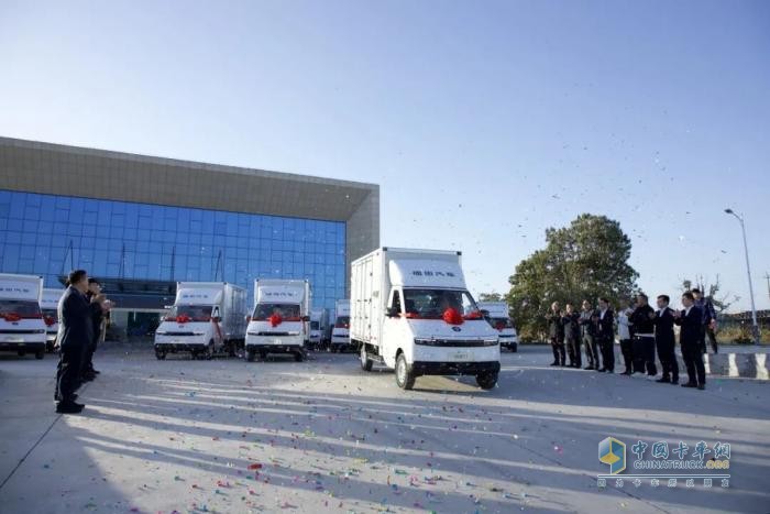 千台订单落地，首批200台交付：风景T7以实力开启绿色物流新程