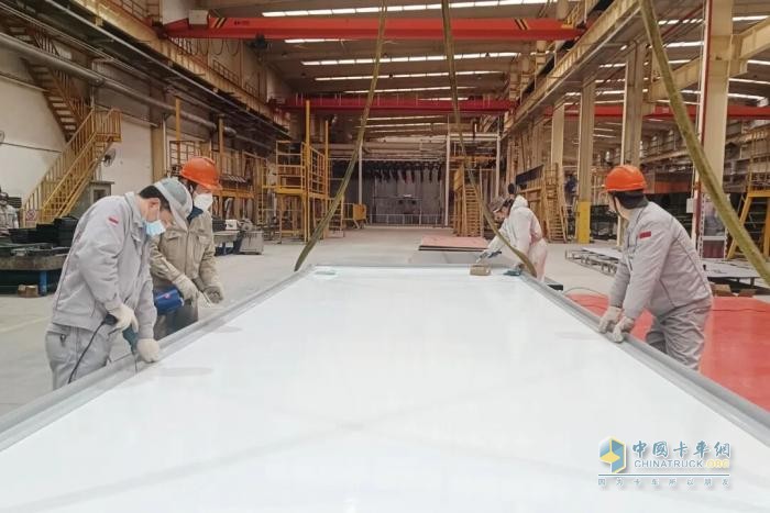 东风商用车：全力跑好2026“第一棒”