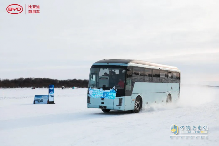 零下36.4℃！比亚迪商用车完成2025黑河极寒测试