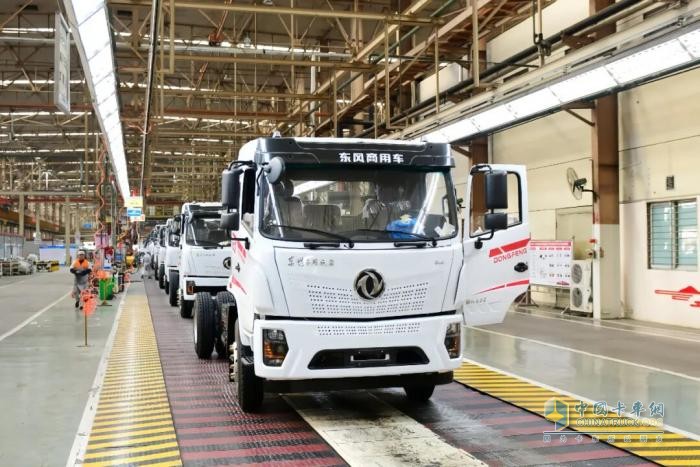 人勤春早开工忙 东风商用车跑出“加速度”