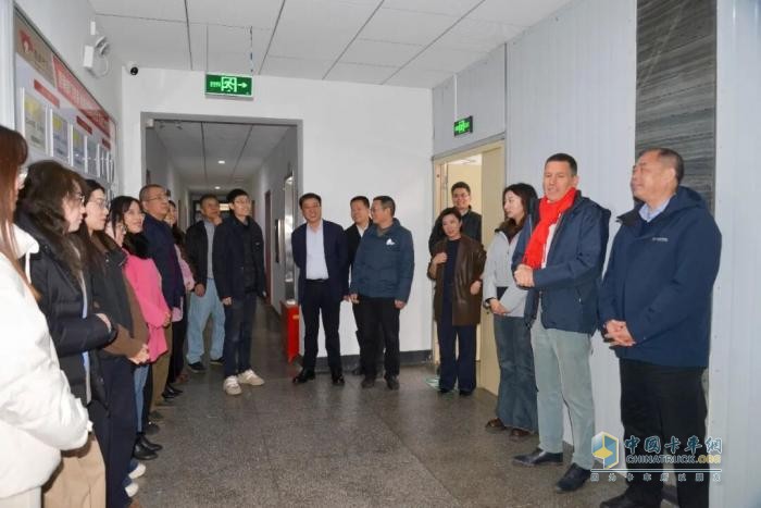 东风商用车全面开工！让我们并肩驰骋，奔赴新程