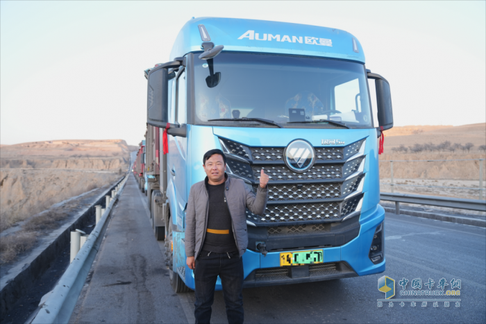 高效节能+驾乘舒适！欧曼银河5M纯电重卡让韩师傅运煤能赢能享