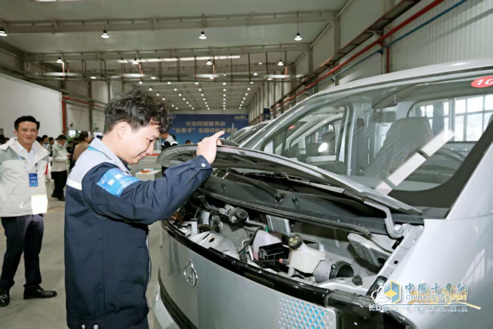 匠心十二载，铸就“金扳手”—长安跨越“金扳手”得主林师傅专访