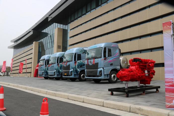 骐骥驰骋 智启新程—东风新天龙34.66万元起，五城上市斩获千台订单！