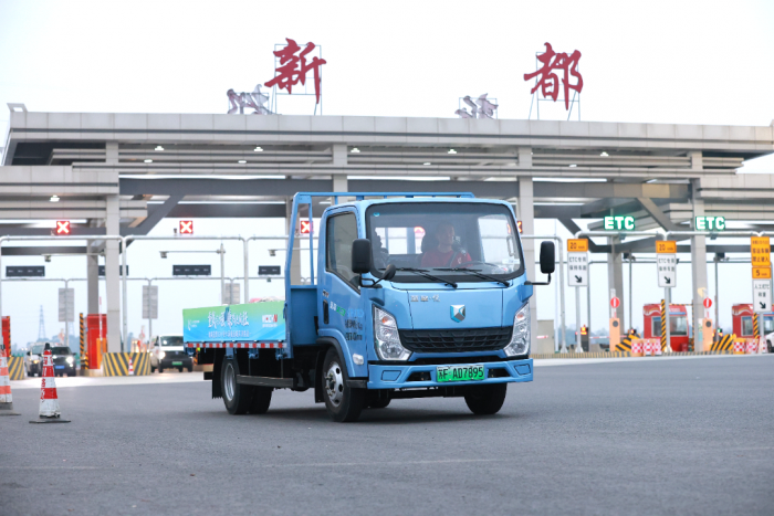 真场景 敢实测 潍柴蓝擎X3树立新能源小卡新标杆！