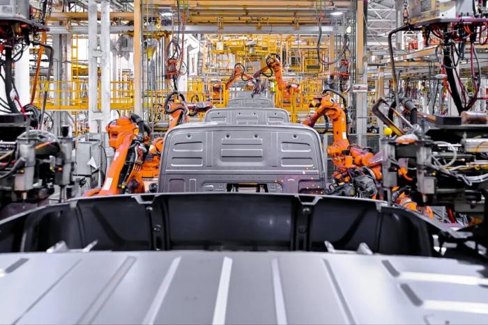 东风商用车刘明敏：焊装线上的“智”造玫瑰