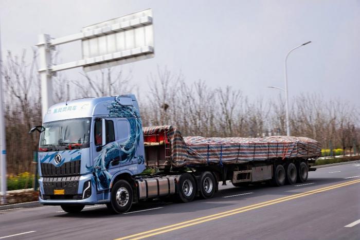 实况试驾东风天龙新KL，硬核实测龙擎3.0⁺真实力