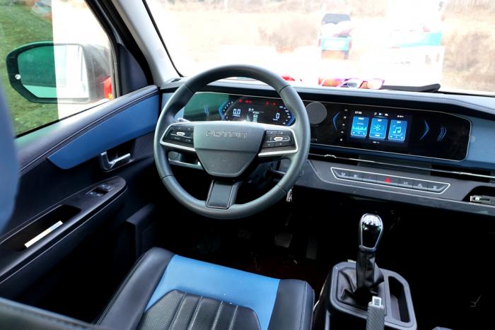 晨雾中的银翼：一个乡村送货人的日常与他的祥菱V5