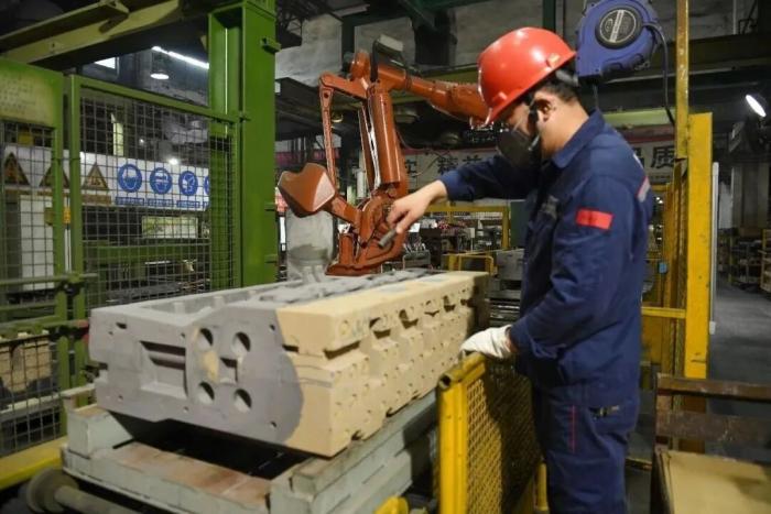 「赢」春加速跑：东风商用车以奋进姿态追逐“开局漂亮”