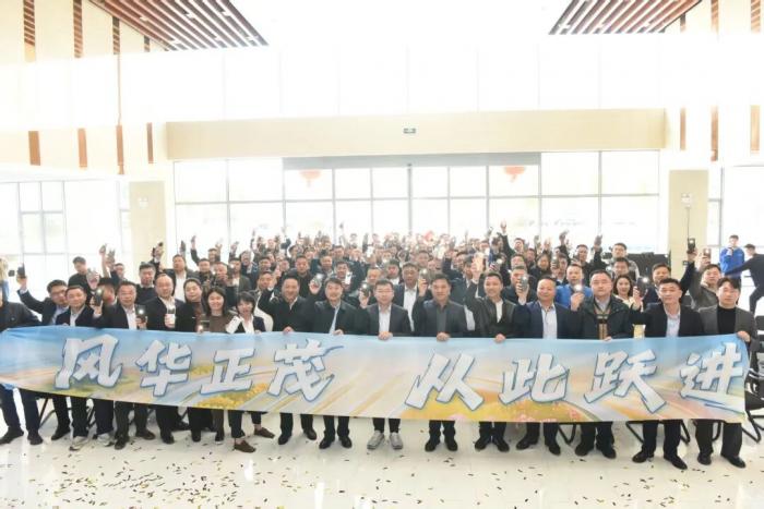 上汽跃进智电新品重磅亮相