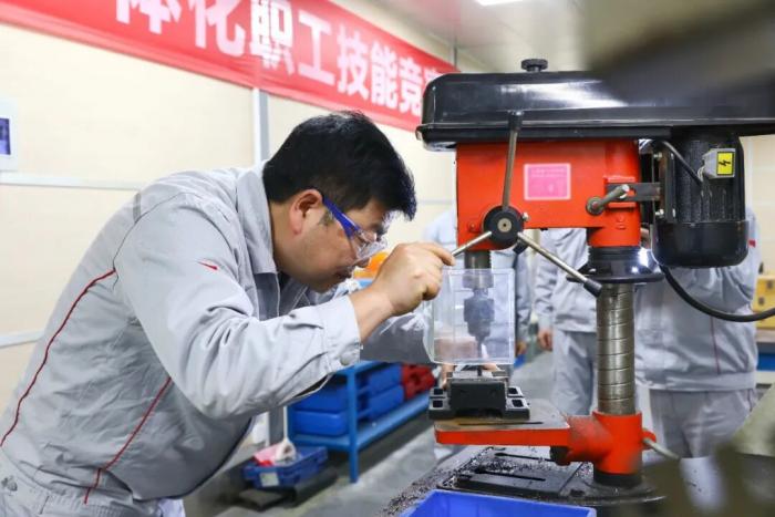 东风商用车：靶向补能！看TA们的升级之路