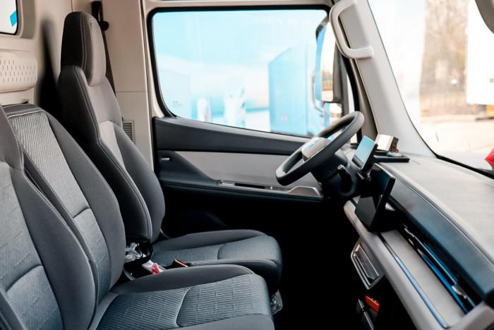 捷报频传！50辆欧马可Z交付头部冷链企业，赋能京津冀冷链高质量发展