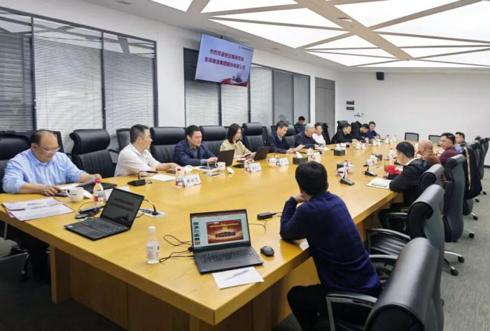 东风商用车：战略签约200辆 三方战略协同、深化合作