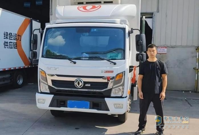 东风轻型车：李师傅的冷链奋斗史