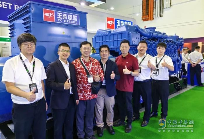 玉柴高端发电动力闪耀2025新加坡亚洲数据中心展
