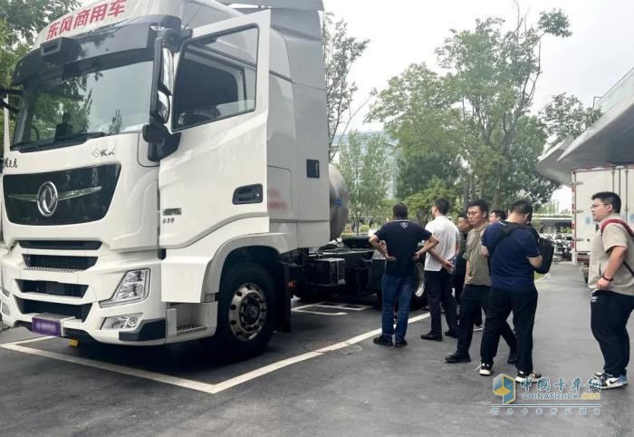 东风商用车：强强联合 树立标杆 智能辅助驾驶重卡试乘试驾品鉴会在西安举办