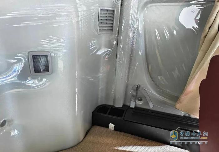 39.99万元买630马力燃气车 还送一台奇瑞冰淇淋！看奇瑞商用车全新“金凤凰”重卡