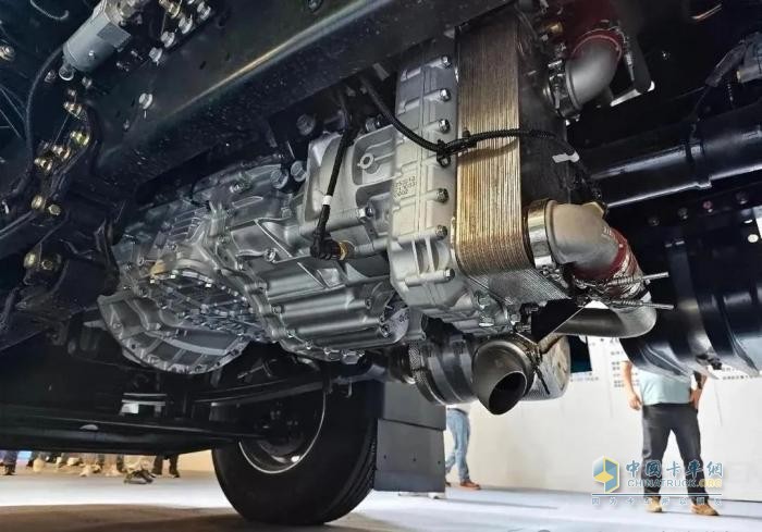 39.99万元买630马力燃气车 还送一台奇瑞冰淇淋！看奇瑞商用车全新“金凤凰”重卡