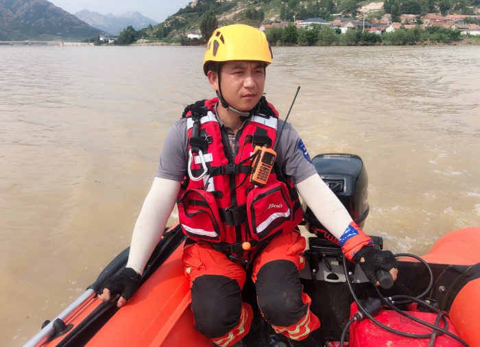 十年坚守三换飞碟！日照卡友牟师傅：靠谱的车，才敢托举生计与担当