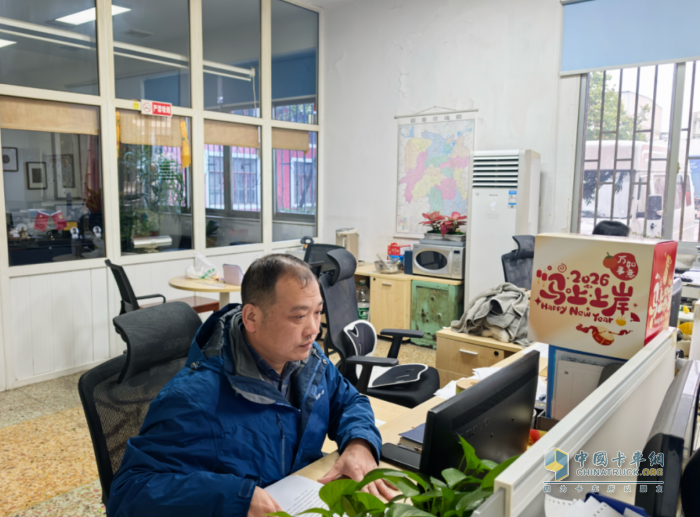 解放护航 暖春同行 一汽解放春节专项服务为卡友出行保驾护航