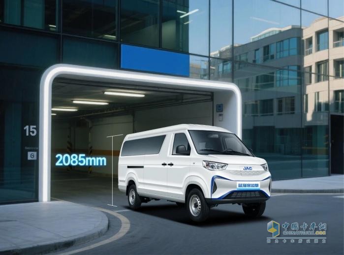 跑网约、送快递、做生意……开蓝猫客运版的都说不错