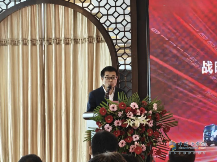 首批30台危运车交付滨州大客户，北京重卡助力齐鲁危化运输高质量升级