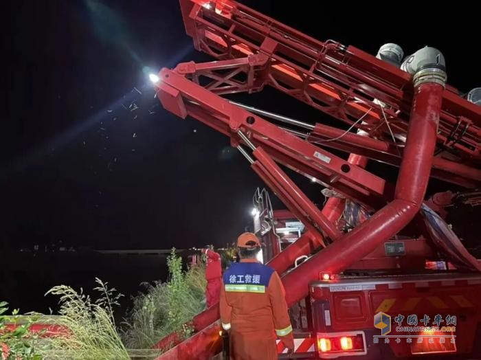 460小时！341.96万立方！徐工应急救援队不负使命、载誉而归