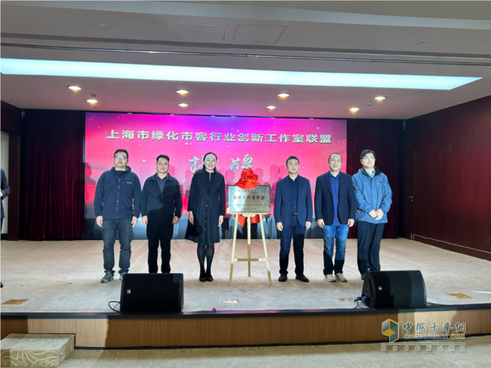 喜报！交大神舟荣获“2025年上海市用户满意服务明星创新活动（团队成果）优秀级”成果奖