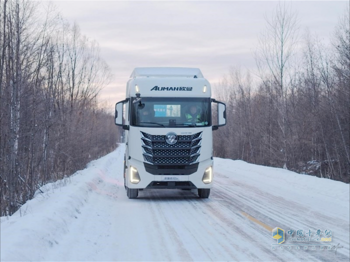 -35℃极寒测试 福田欧曼银河纯电+混动重卡以硬核实力破寒区运输痛点