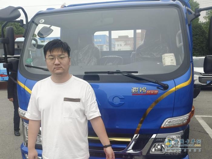 运输两轮电瓶车 他未雨绸缪选择江淮1卡骏铃聚宝盆