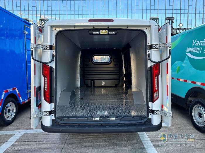 江淮Van宝路,新能源物流车,城市配送