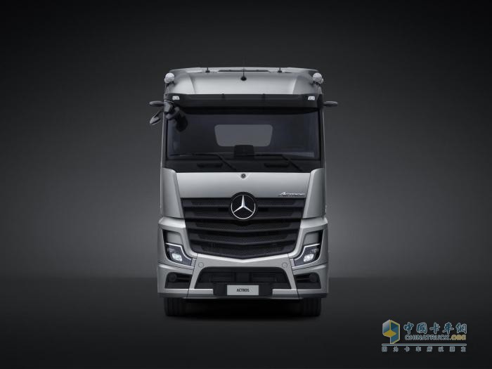 成冷链运输夺冠热门 奔驰Actros 2653牵引车为何受到用户信赖？