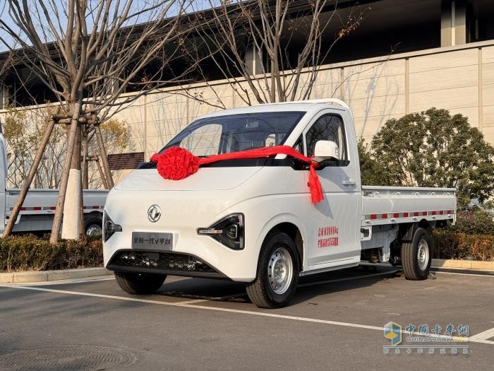 轻型商用车率先“油电反转”！格局如何变化？