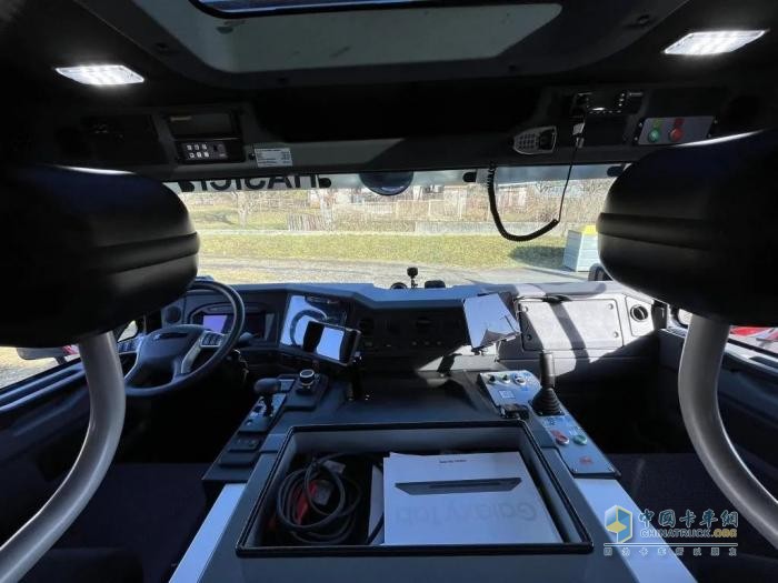 捷克消防新力量:第三代Tatra Force消防车