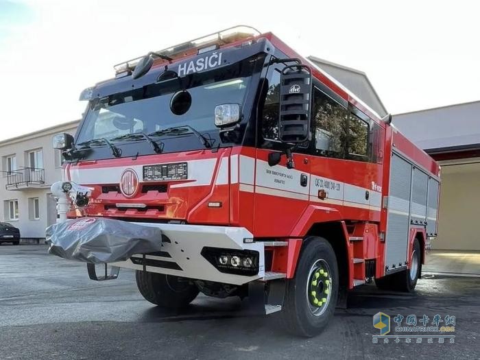 捷克消防新力量:第三代Tatra Force消防车