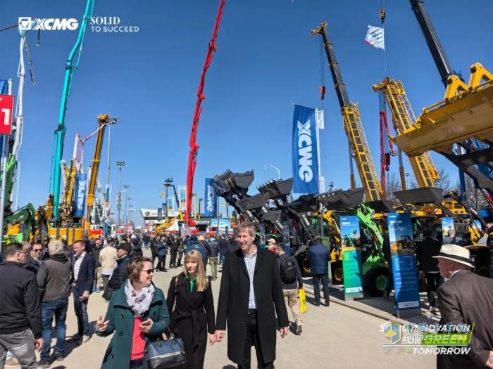 在欧洲、为欧洲！徐工集团携“中国方案”闪耀德国宝马展Bauma 2025