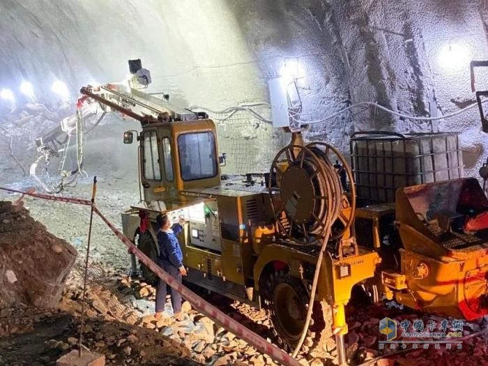 深耕越南、携手同行！徐工助力中越友好合作建设新图景