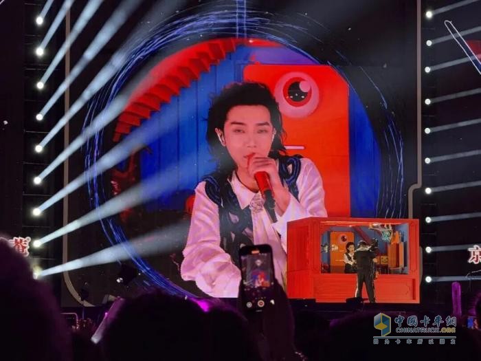 森源鸿马通信指挥车第三站为湖南旅发大会演唱会筑牢 “智慧防线”