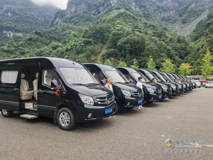 峰峦新程，悦享出行：图雅诺客运产品批量交付张家界