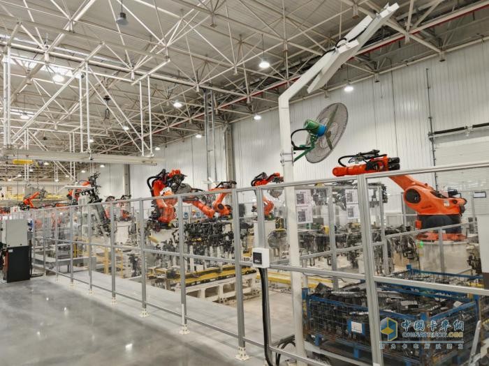 襄阳工厂里的动力思考 东风康明斯的“新制造哲学”