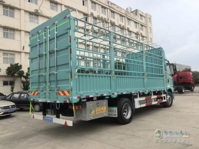 价值重塑者：解放J6G Pro载货车如何定义高效物流新标准