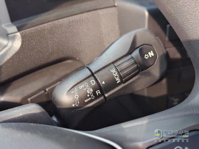 曼恩城市主战消防车