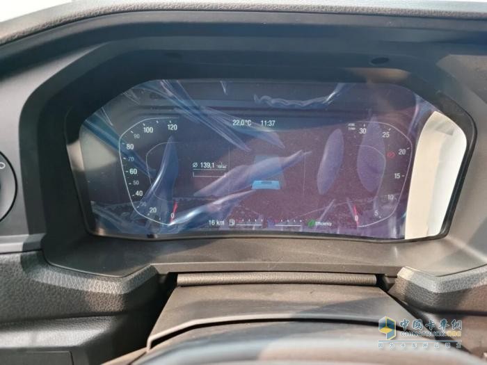 曼恩城市主战消防车